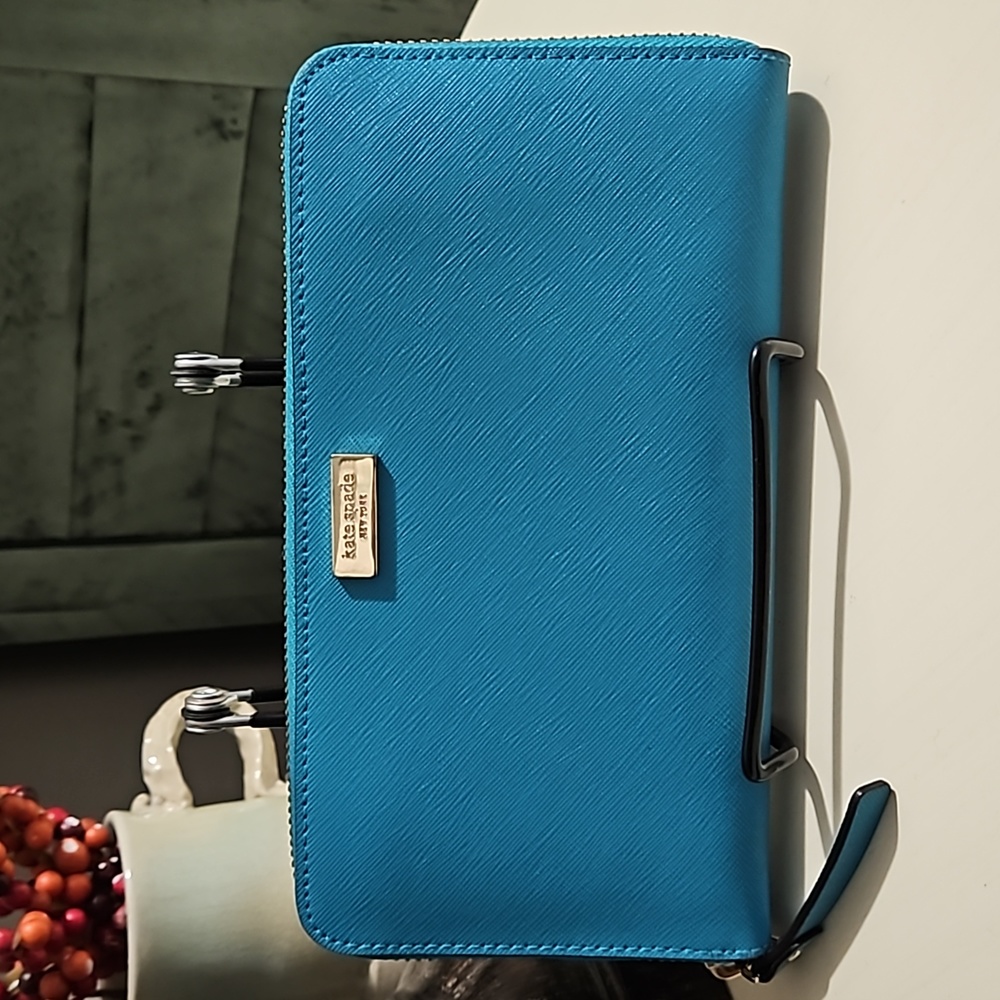 NWOT kate spade Saffiano Leather Long Wallet Teal Blue
